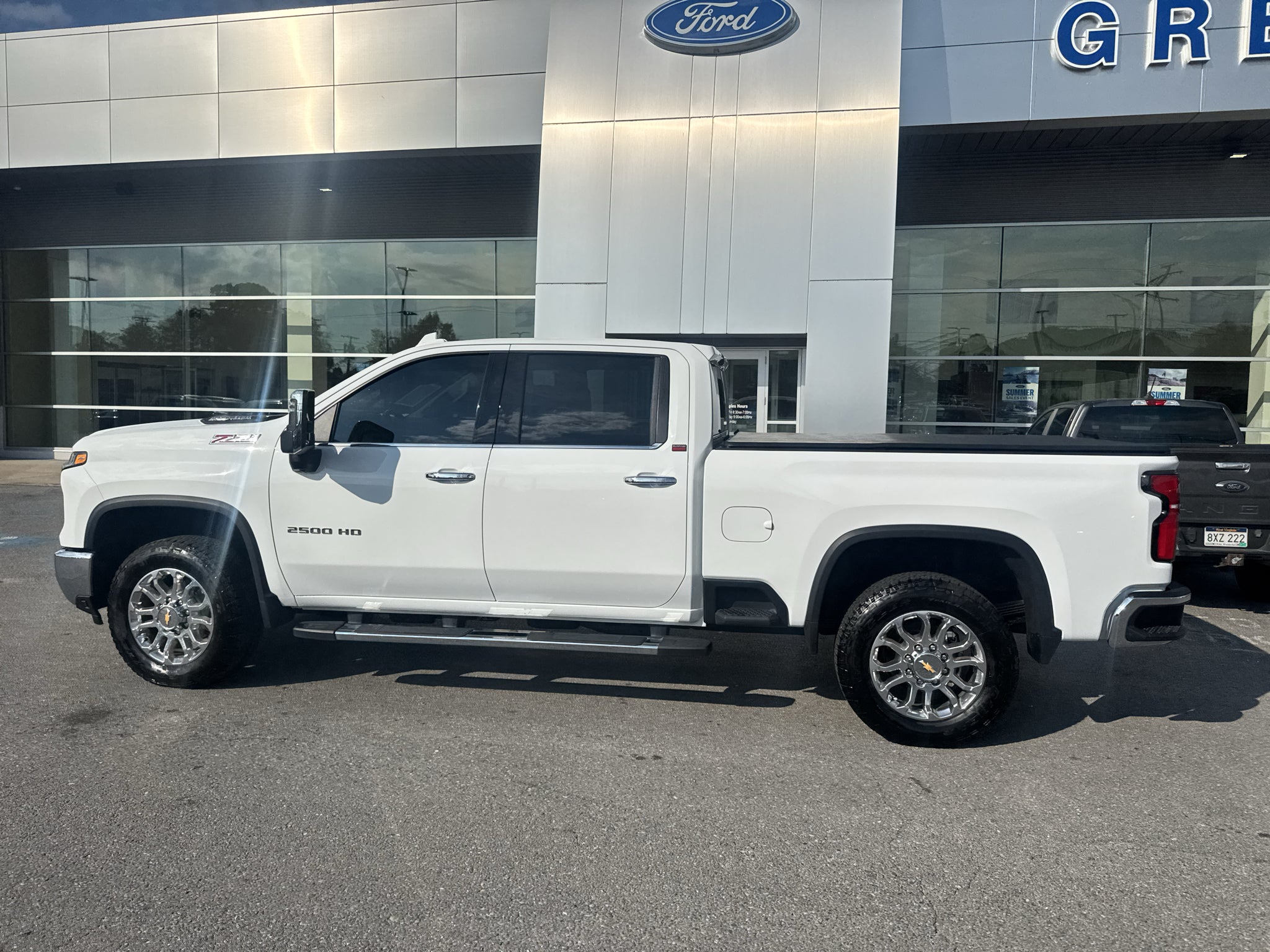 2025 Chevrolet Silverado LTZ