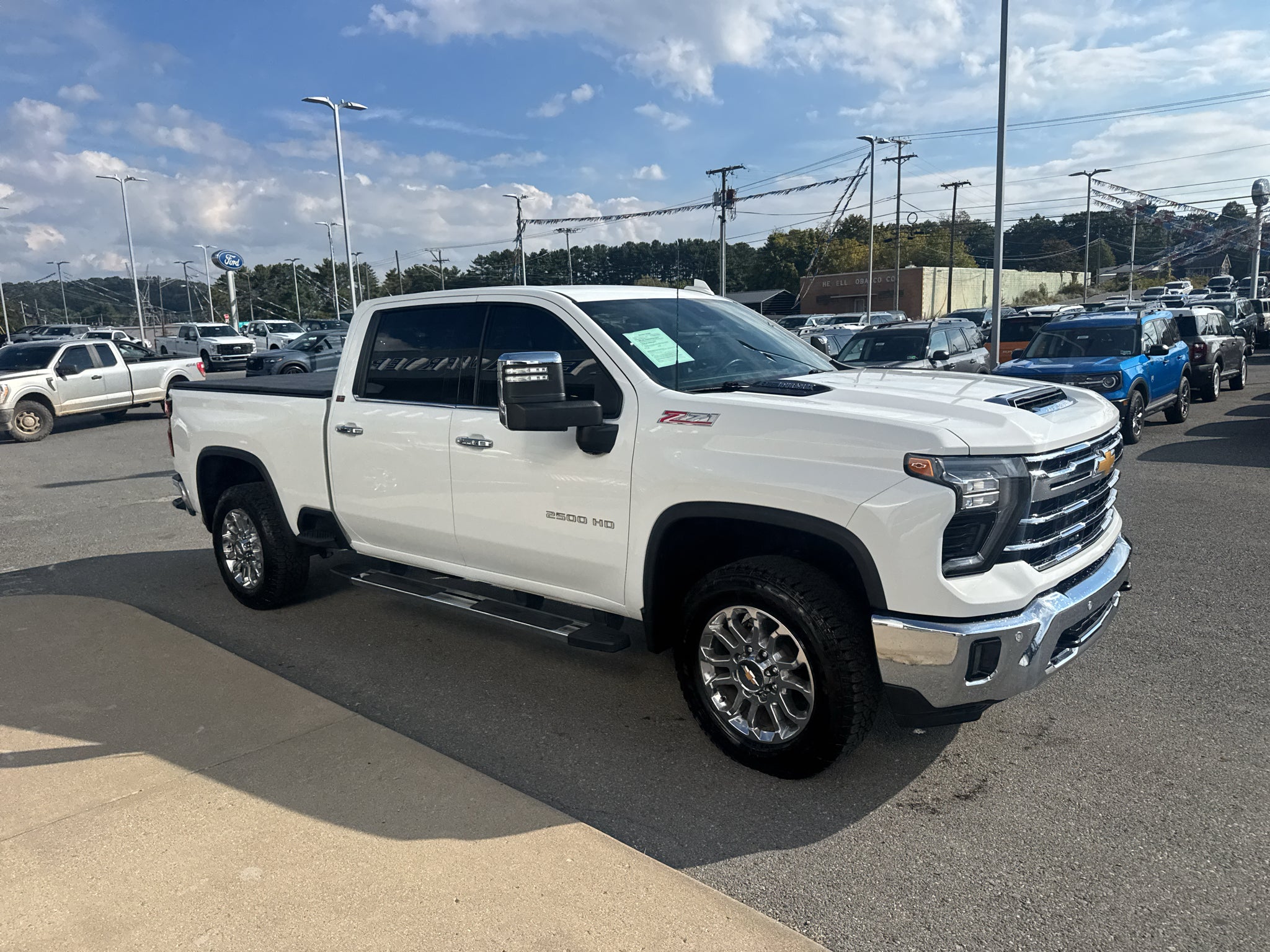 2025 Chevrolet Silverado LTZ