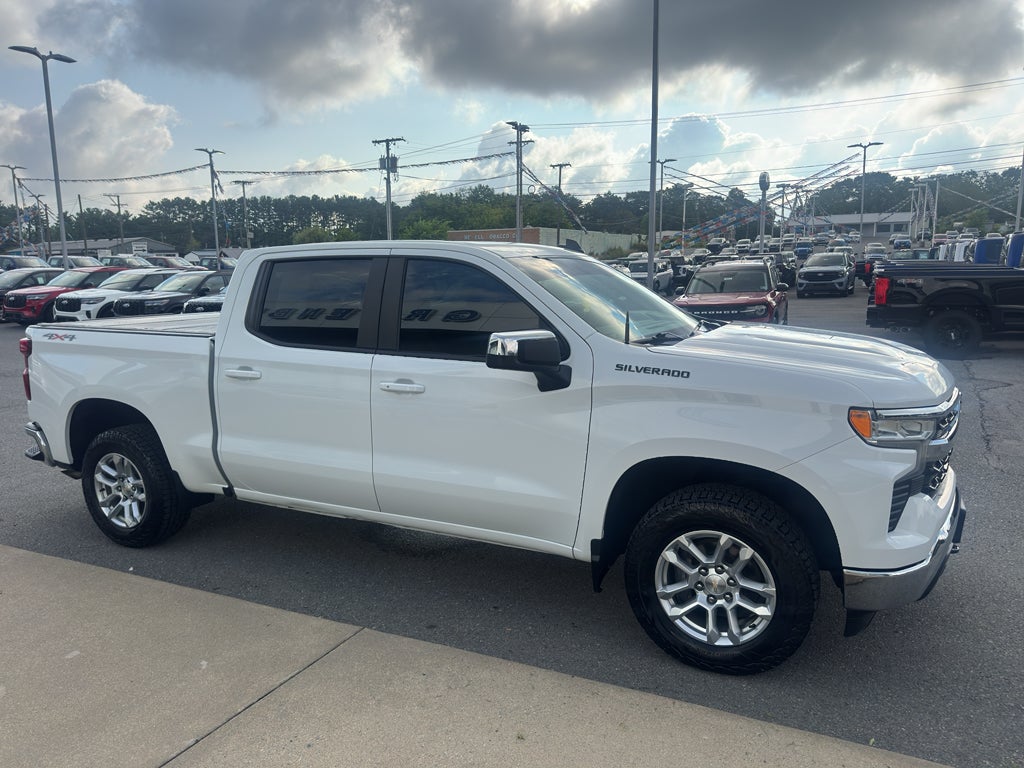 2022 Chevrolet Silverado LT