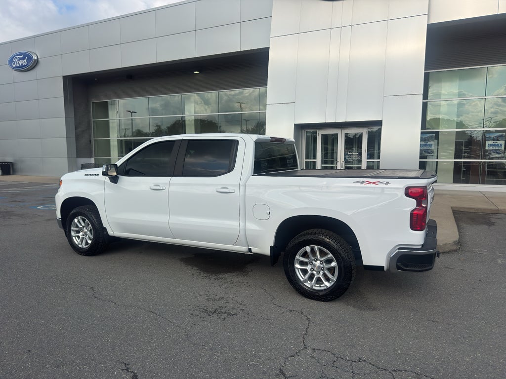 2022 Chevrolet Silverado LT