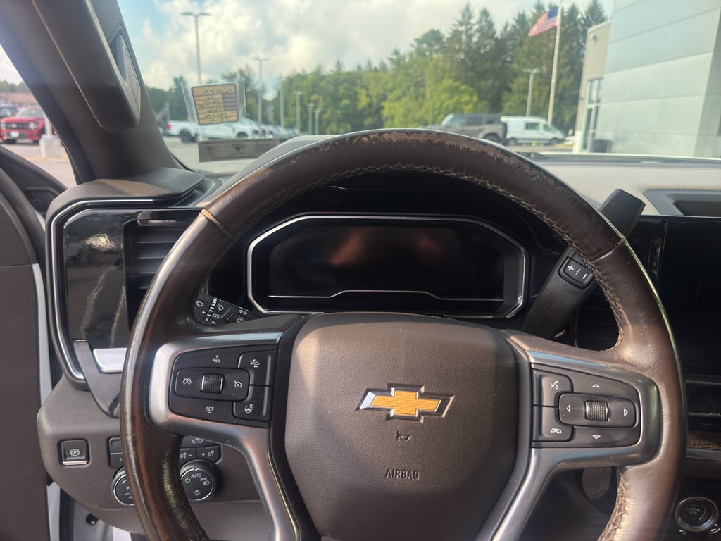 2022 Chevrolet Silverado LT