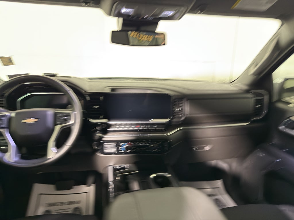 2024 Chevrolet Silverado LTZ