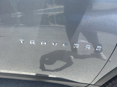 2021 Chevrolet Traverse LT Cloth