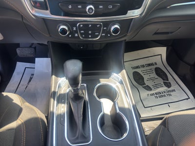 2021 Chevrolet Traverse LT Cloth