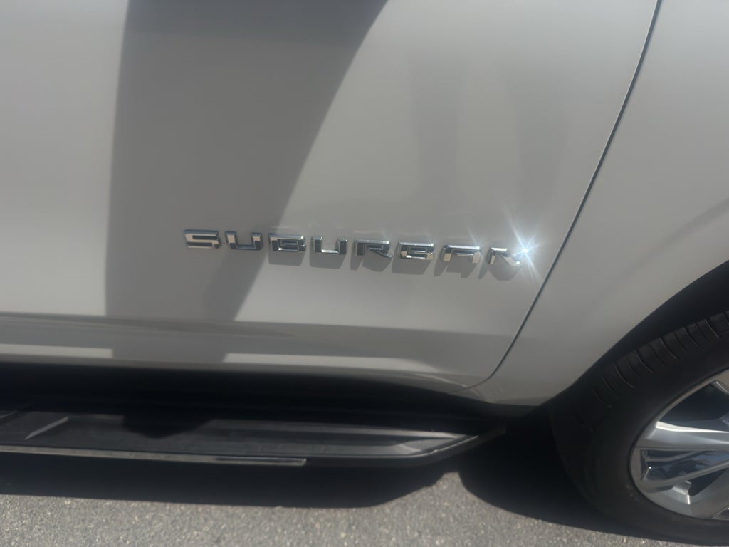 2023 Chevrolet Suburban High Country