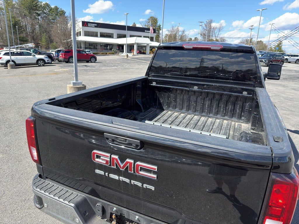 2022 GMC Sierra Pro