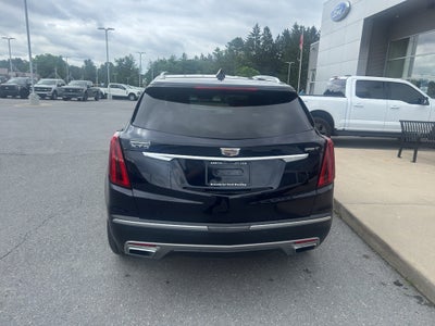 2022 Cadillac XT5 FWD Premium Luxury