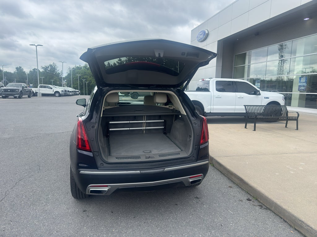 2022 Cadillac XT5 FWD Premium Luxury