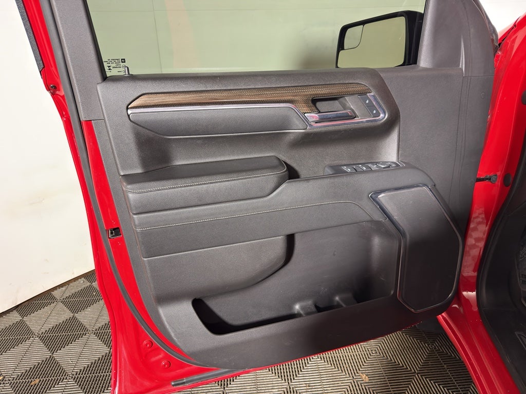 2023 Chevrolet Silverado RST