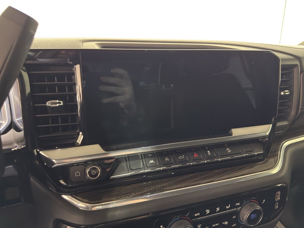 2023 Chevrolet Silverado RST