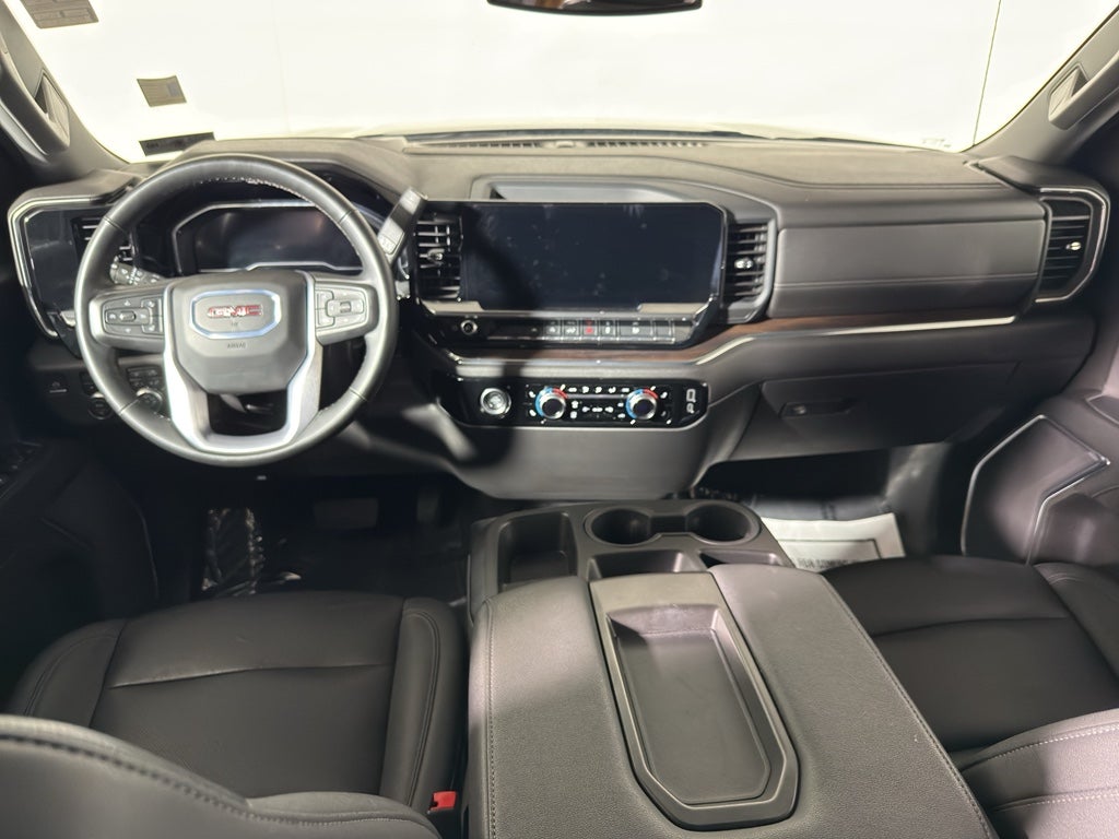 2024 GMC Sierra SLT