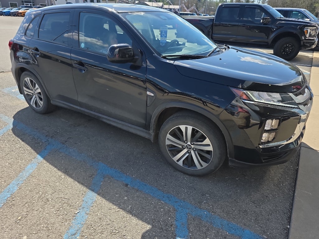 2023 Mitsubishi Outlander Sport ES