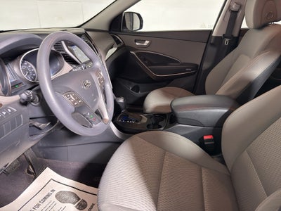 2017 Hyundai Santa Fe XL SE