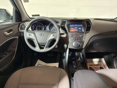 2017 Hyundai Santa Fe XL SE