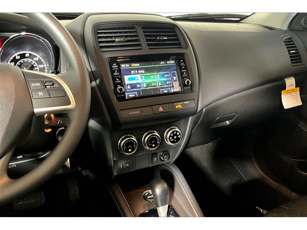 2025 Mitsubishi Outlander Sport ES