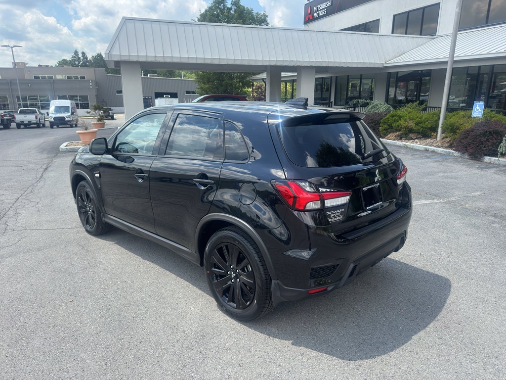 2026 Mitsubishi Outlander Sport LE