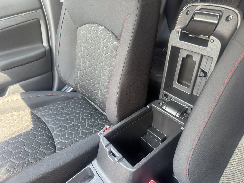 2026 Mitsubishi Outlander Sport LE