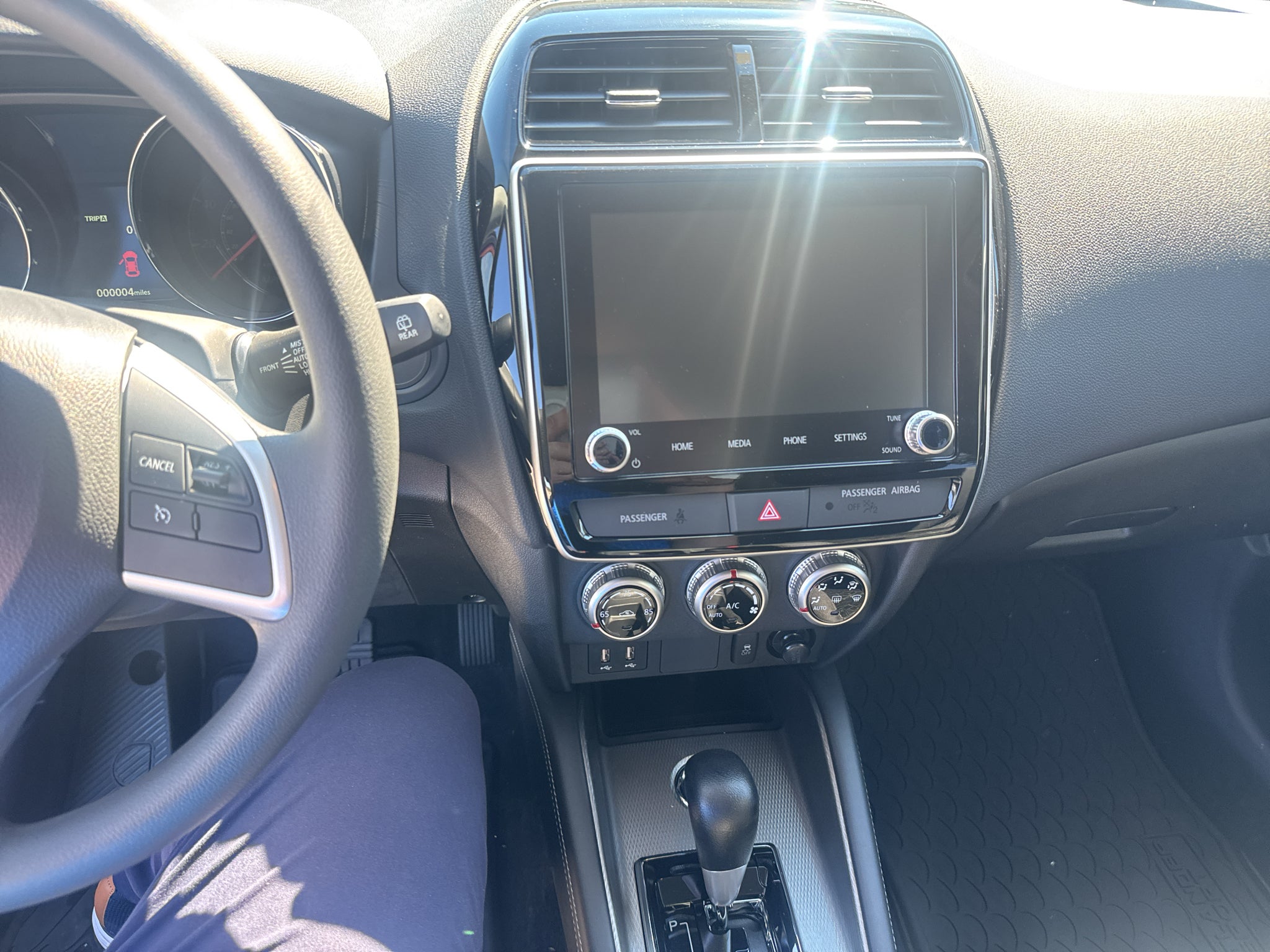 2027 Mitsubishi Outlander Sport ES