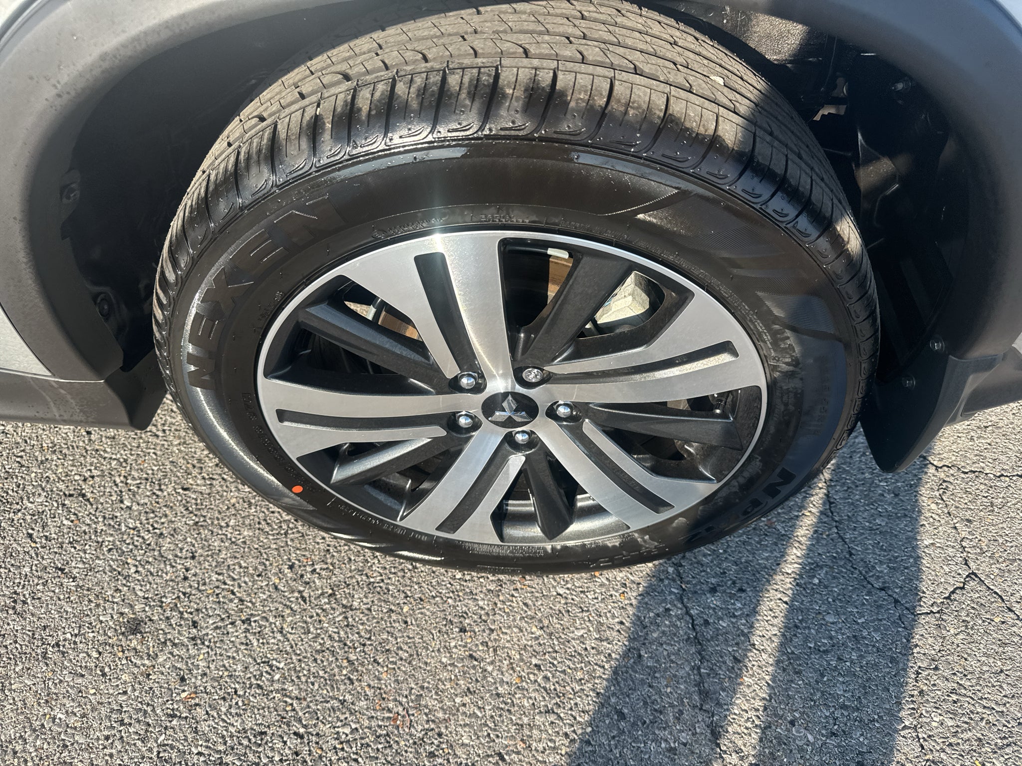 2027 Mitsubishi Outlander Sport ES