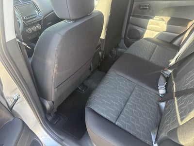 2027 Mitsubishi Outlander Sport ES