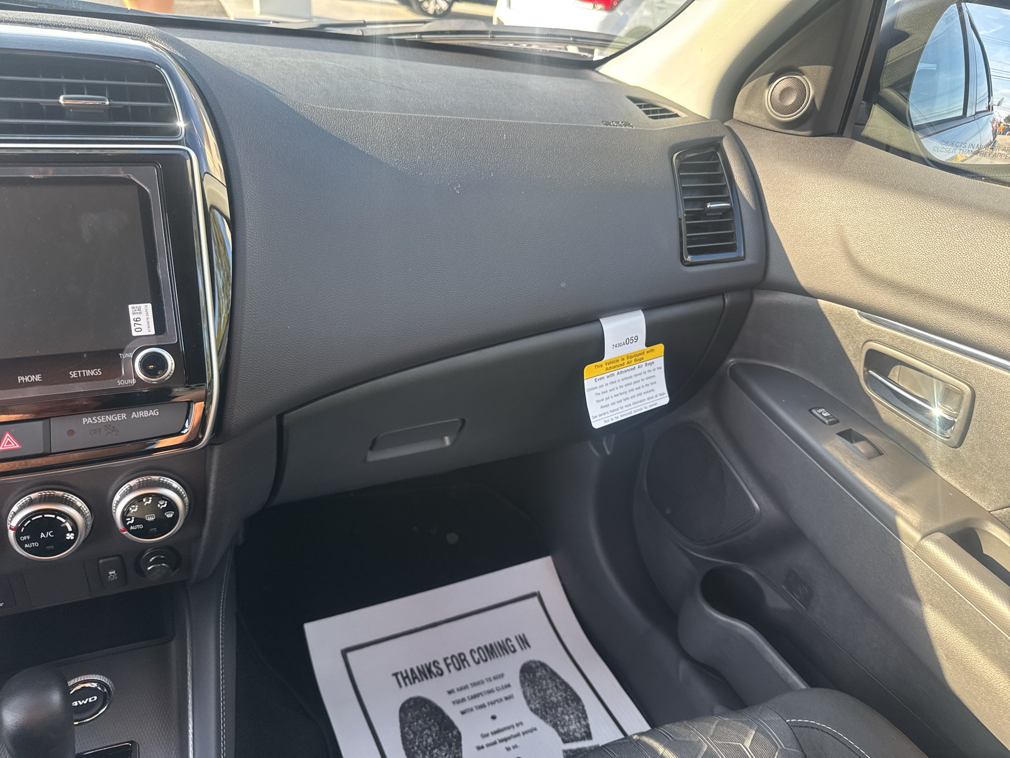 2027 Mitsubishi Outlander Sport ES