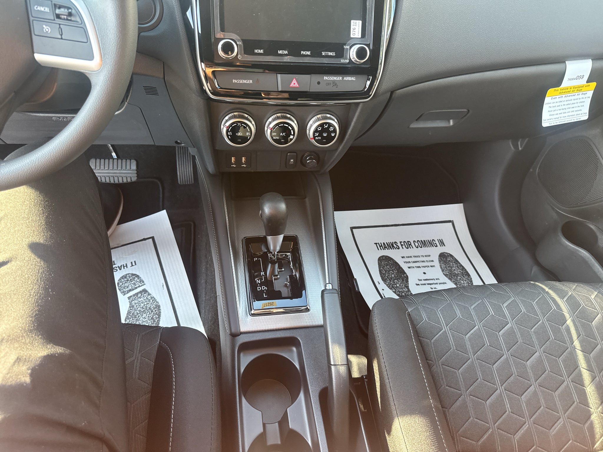 2027 Mitsubishi Outlander Sport ES