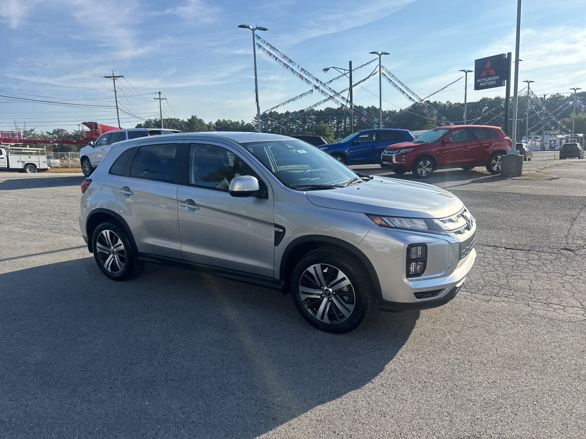 2027 Mitsubishi Outlander Sport ES