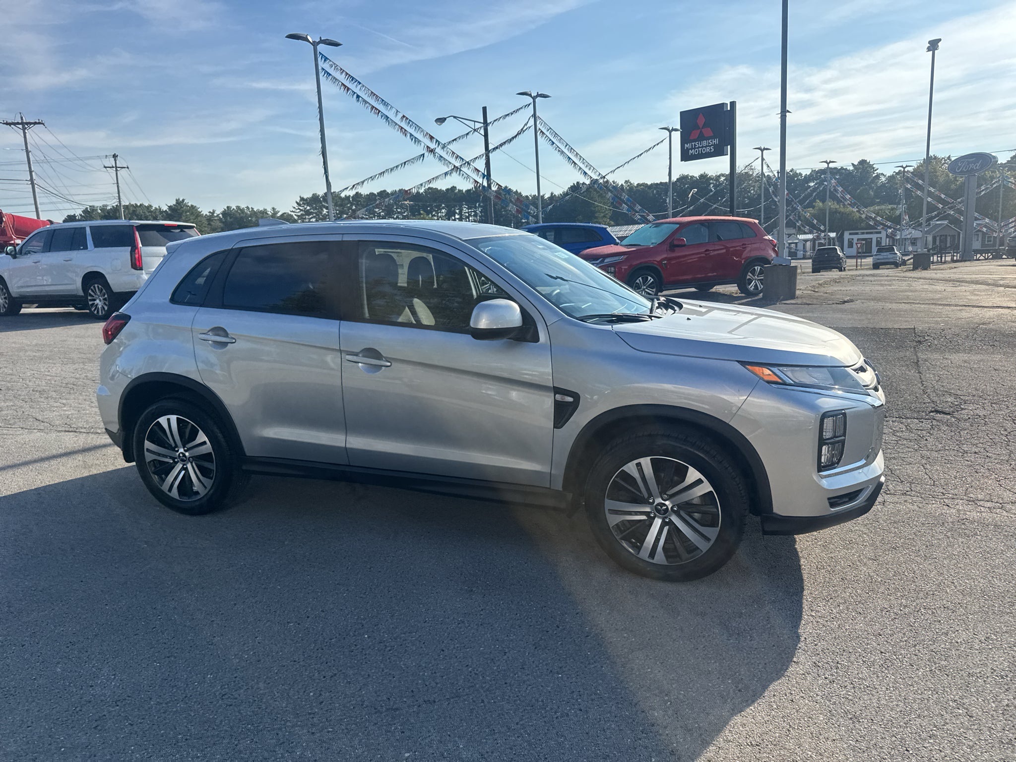2027 Mitsubishi Outlander Sport ES