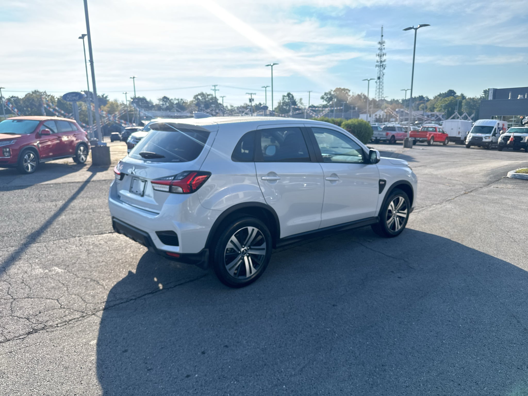 2027 Mitsubishi Outlander Sport ES