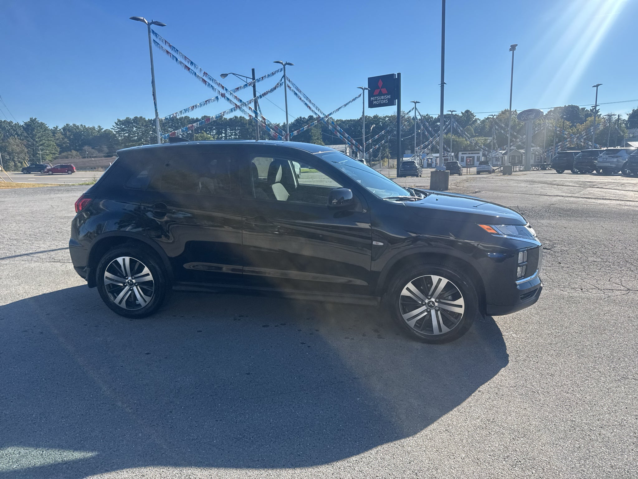 2027 Mitsubishi Outlander Sport ES