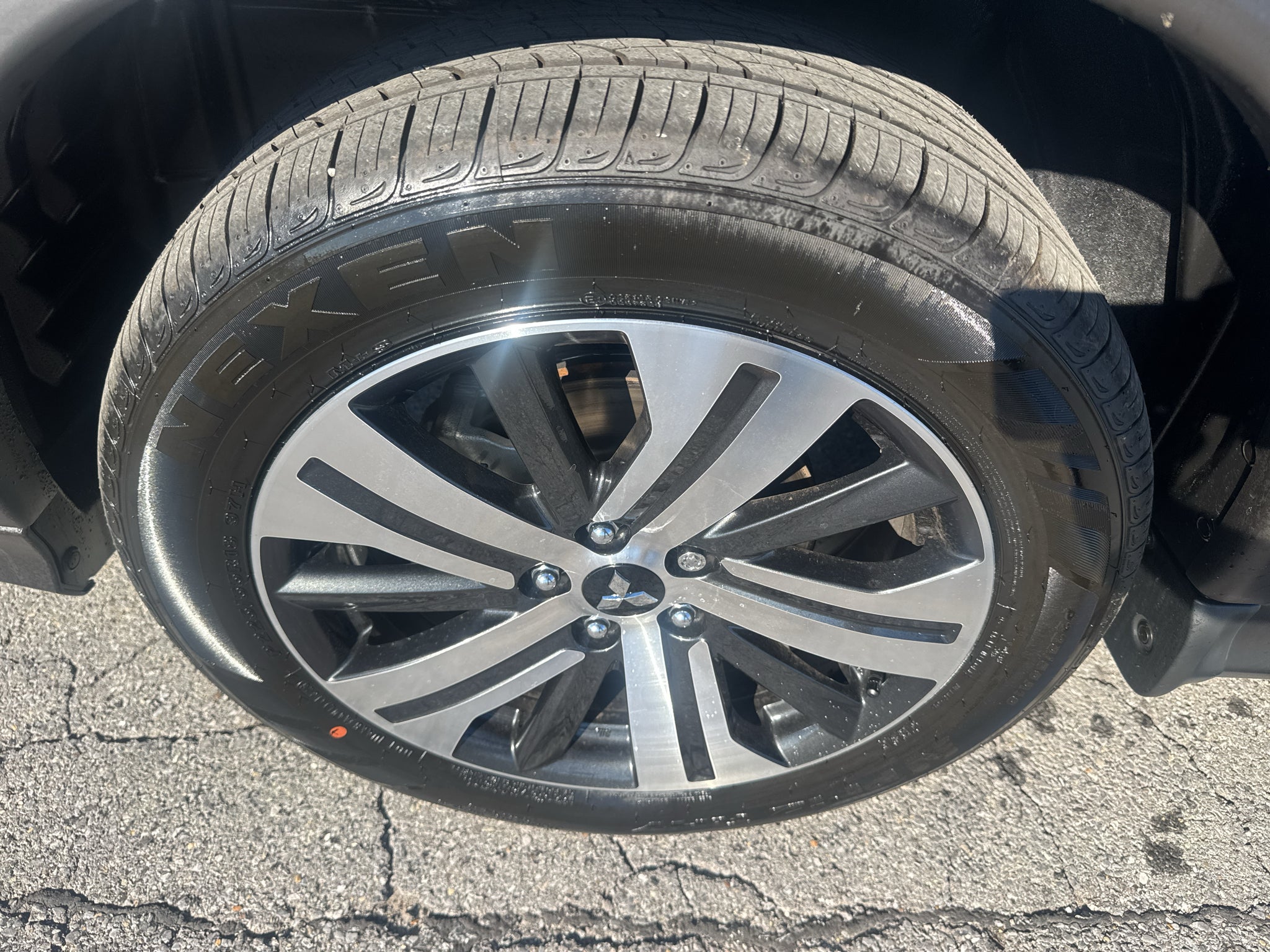 2027 Mitsubishi Outlander Sport ES