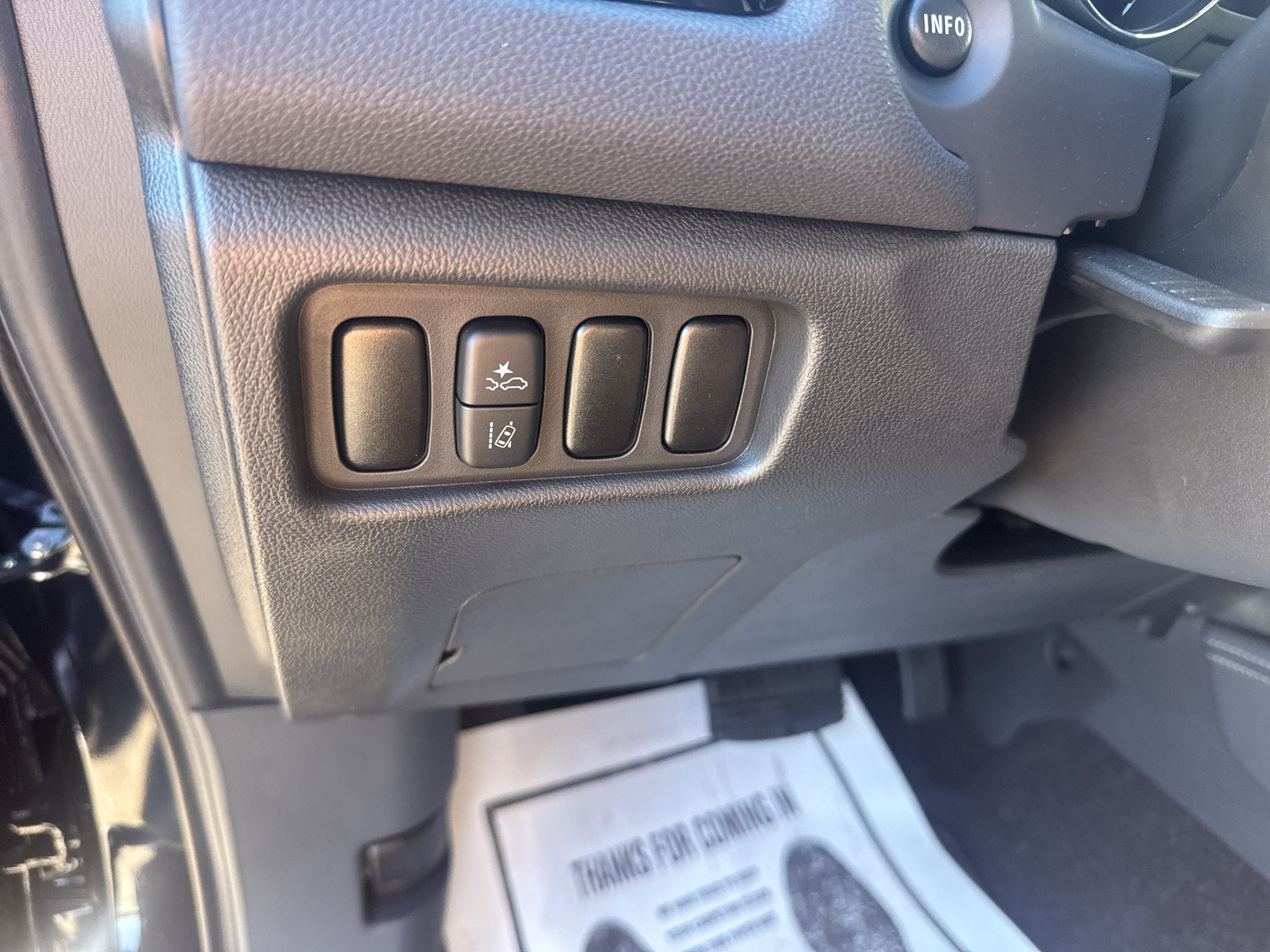 2027 Mitsubishi Outlander Sport ES
