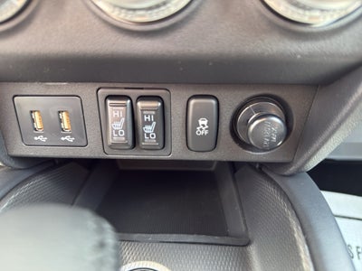 2026 Mitsubishi Outlander Sport SE