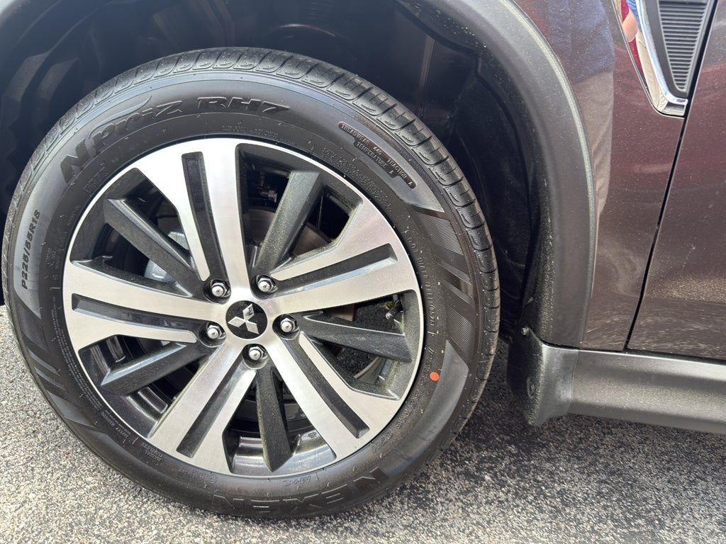 2026 Mitsubishi Outlander Sport SE