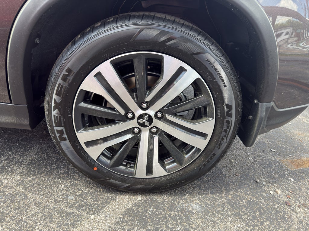 2026 Mitsubishi Outlander Sport SE