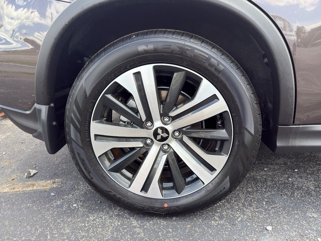 2026 Mitsubishi Outlander Sport SE