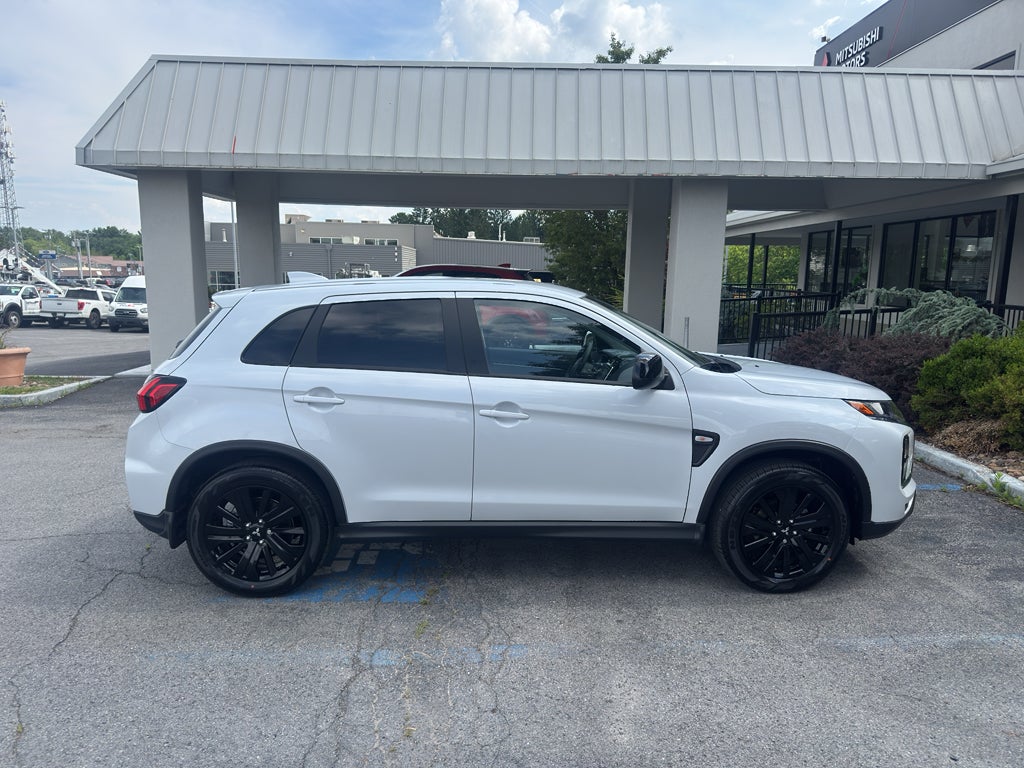 2026 Mitsubishi Outlander Sport LE