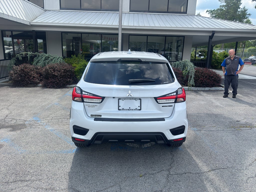 2026 Mitsubishi Outlander Sport LE