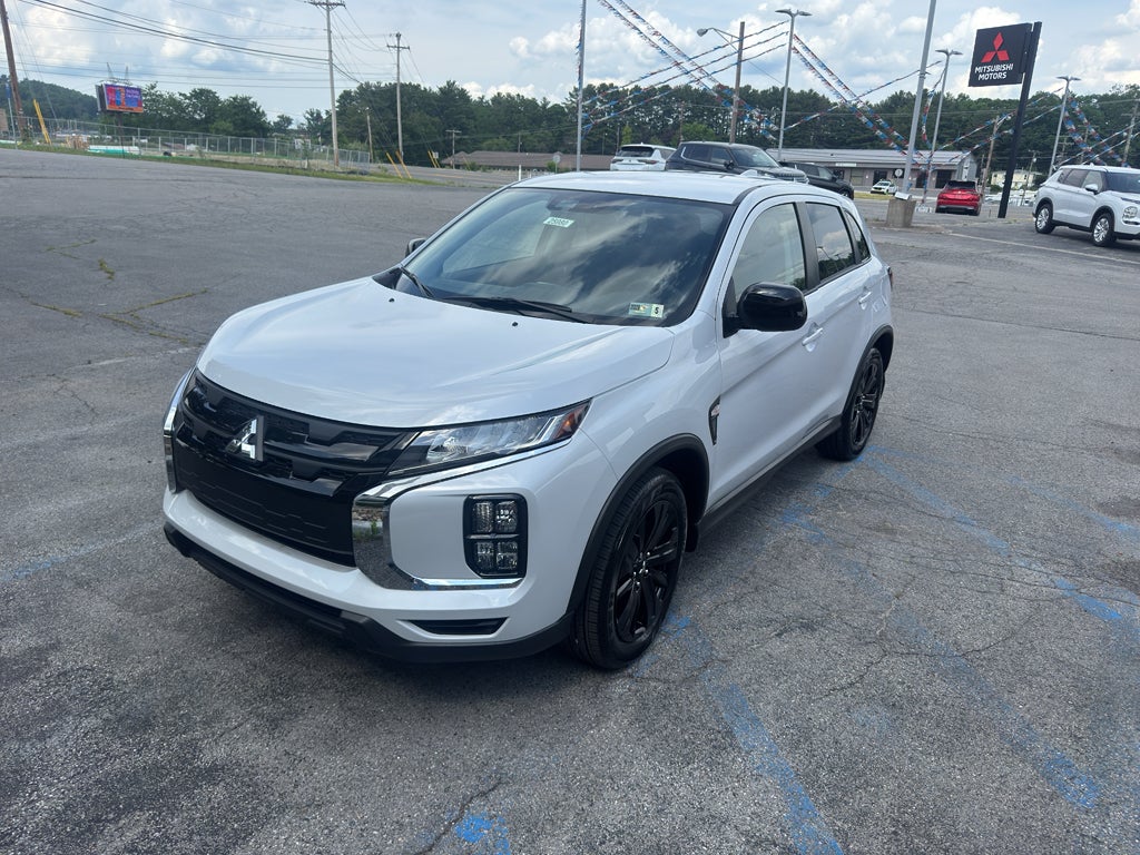 2026 Mitsubishi Outlander Sport LE