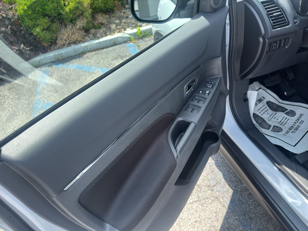2026 Mitsubishi Outlander Sport LE