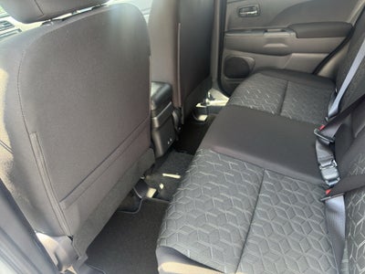 2026 Mitsubishi Outlander Sport LE