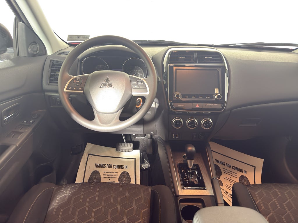 2026 Mitsubishi Outlander Sport ES