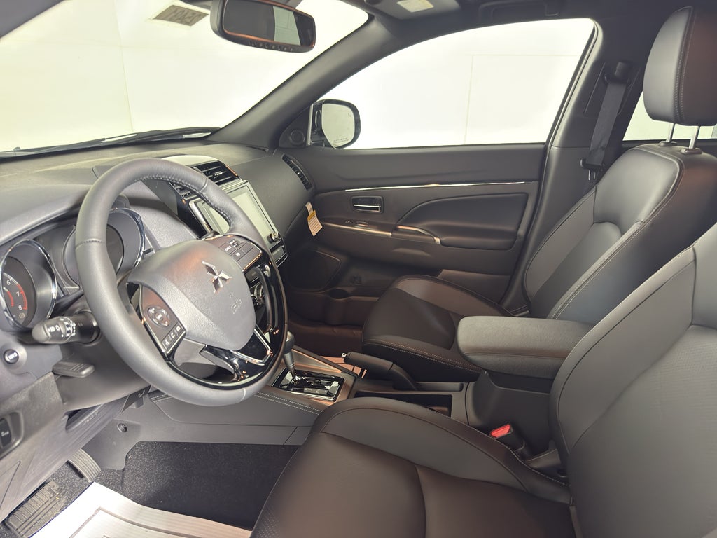 2025 Mitsubishi Outlander Sport SEL