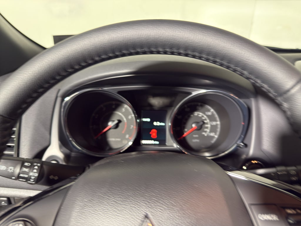 2025 Mitsubishi Outlander Sport SEL