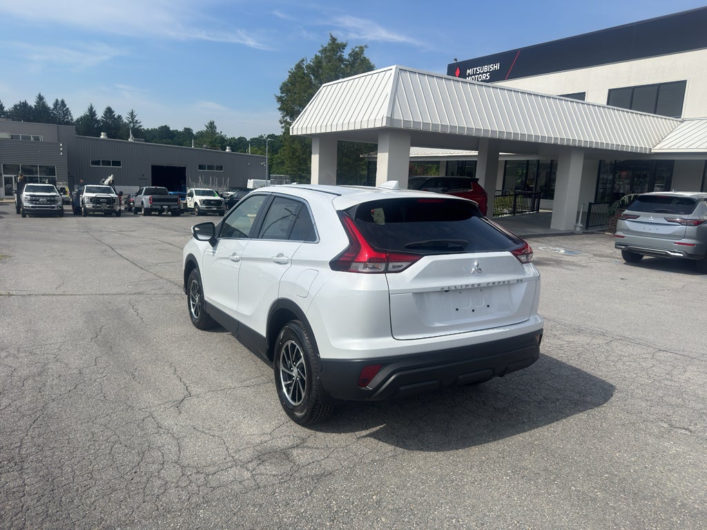 2026 Mitsubishi Eclipse Cross ES