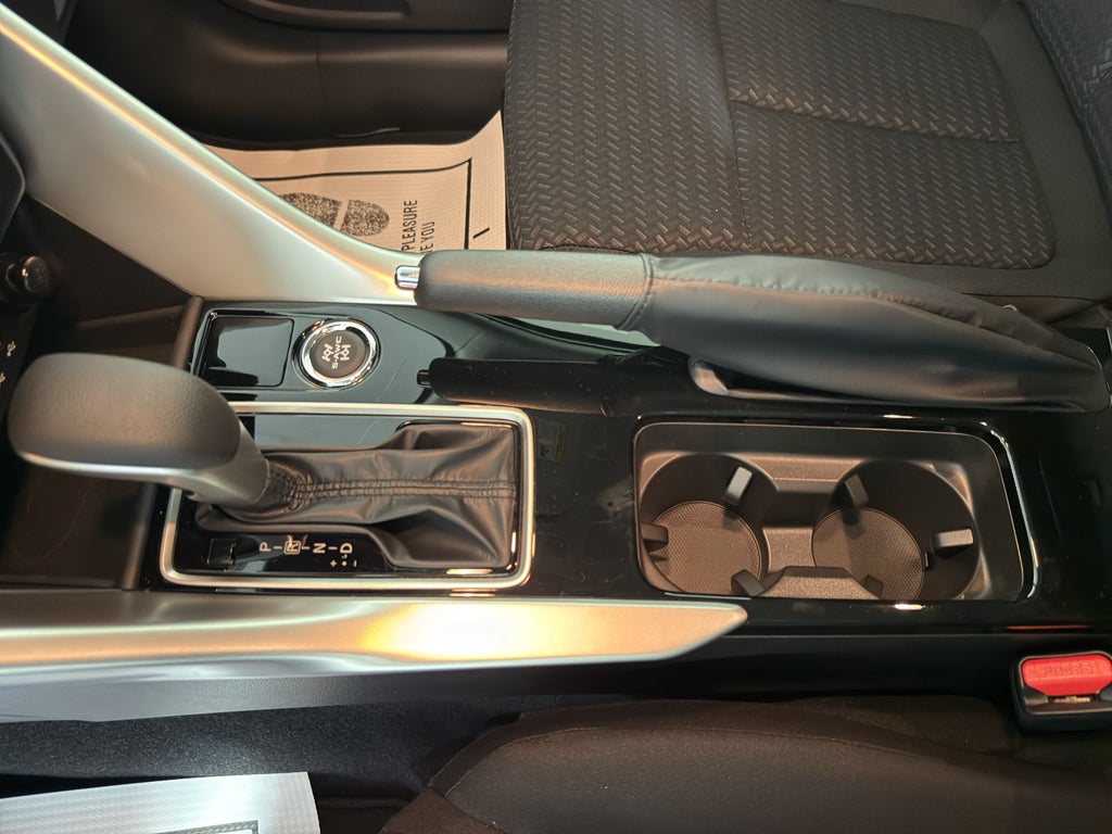 2026 Mitsubishi Eclipse Cross ES