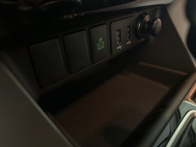 2026 Mitsubishi Eclipse Cross LE