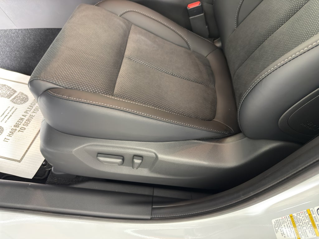 2026 Mitsubishi Eclipse Cross Black Edition