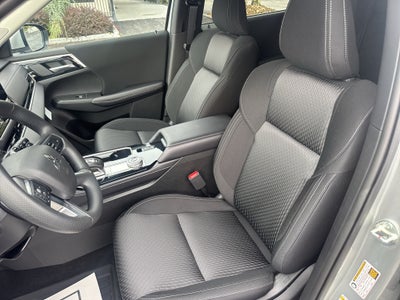 2026 Mitsubishi Outlander ES