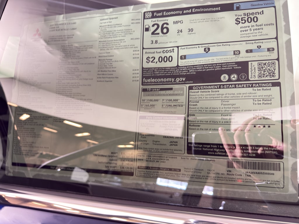 2025 Mitsubishi Outlander SE